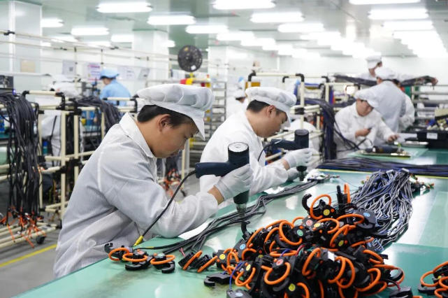 orders-booked-half-a-year-in-advance-enterprises-in-cixi-ningbo-break-new-ground-via-technology-and-gain-greater-global-exposure-reposted-from-china-national-radio-china-news-service-and-yongpai-app-2.jpg orders-booked-half-a-year-in-advance-enterprises-in-cixi-ningbo-break-new-ground-via-technology-and-gain-greater-global-exposure-reposted-from-china-national-radio-china-news-service-and-yongpai-app-2.jpg